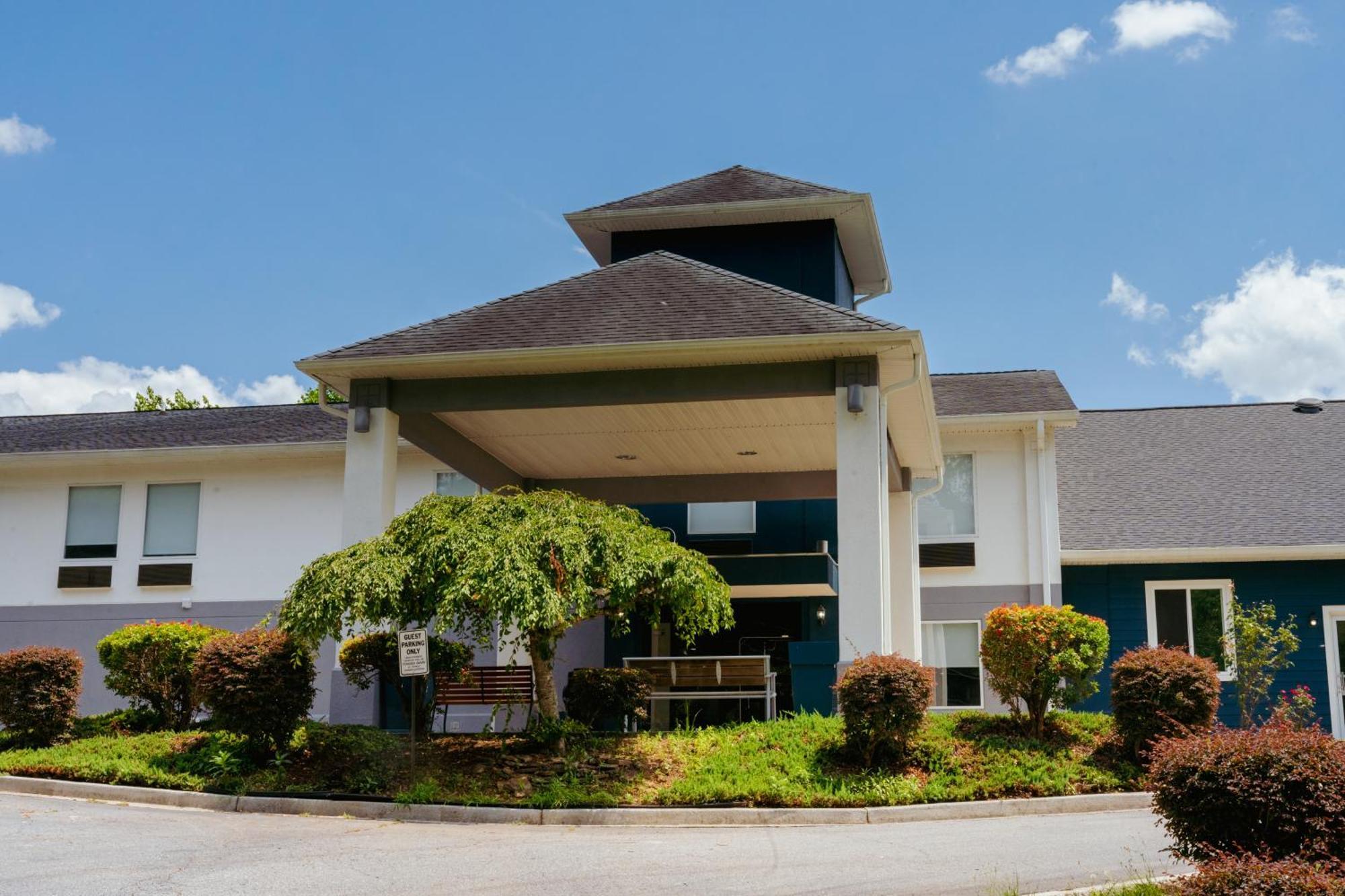 Hotel Clarion Pointe-Dillard Near Blue Ridge Mountains Zewnętrze zdjęcie